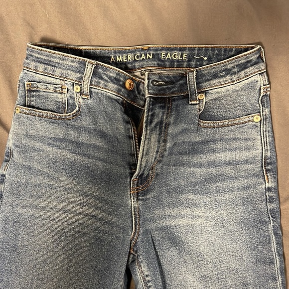 American eagle mom jeans - Picture 2 of 4